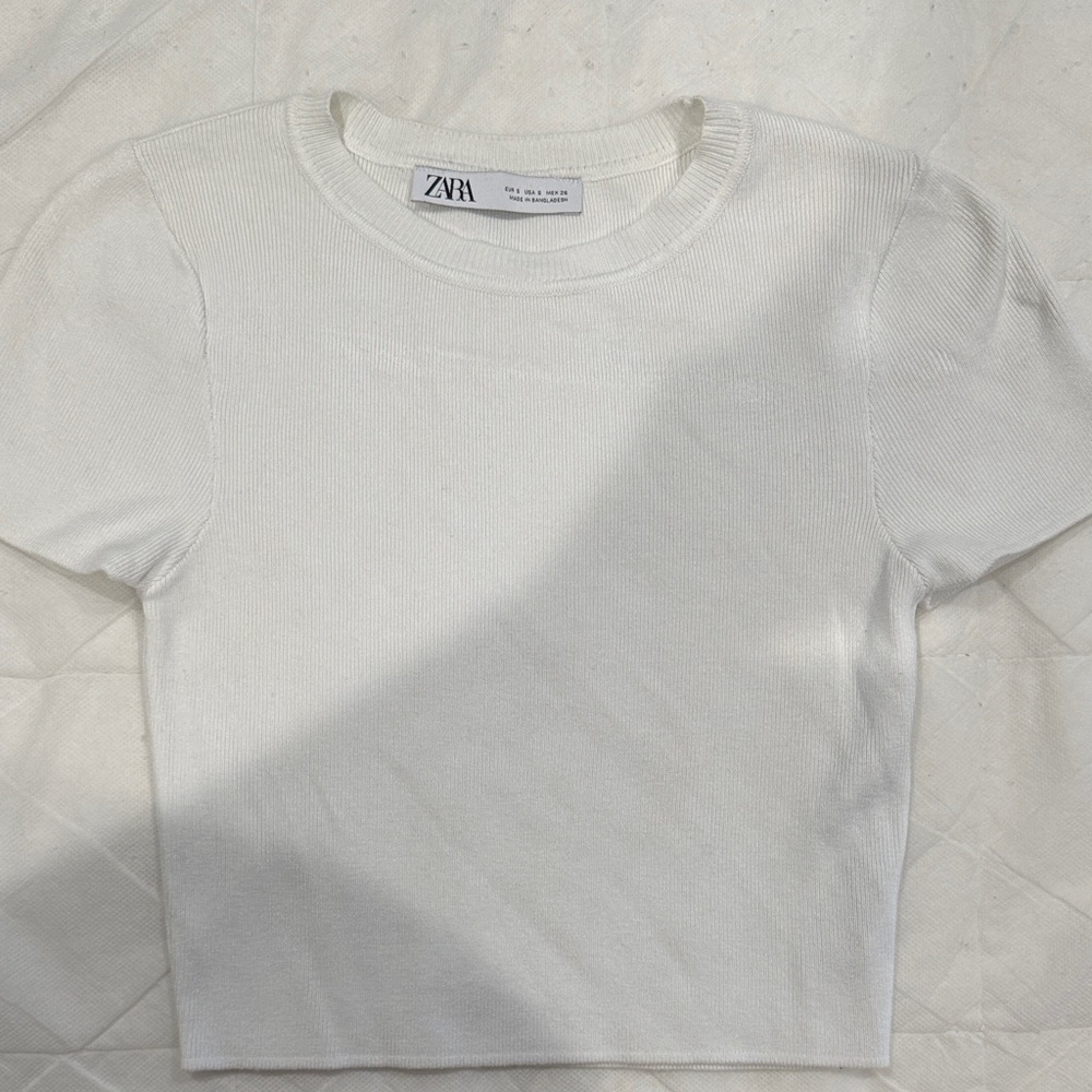 Zara Ivory Short Sleeve Knit Tee